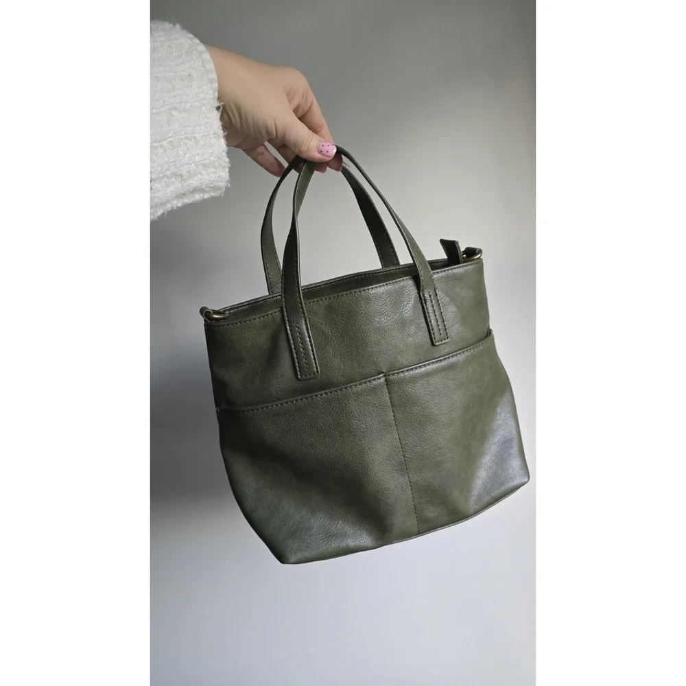 Sonoma Goods For Life Hand Bag With Front Pockets And Zipper